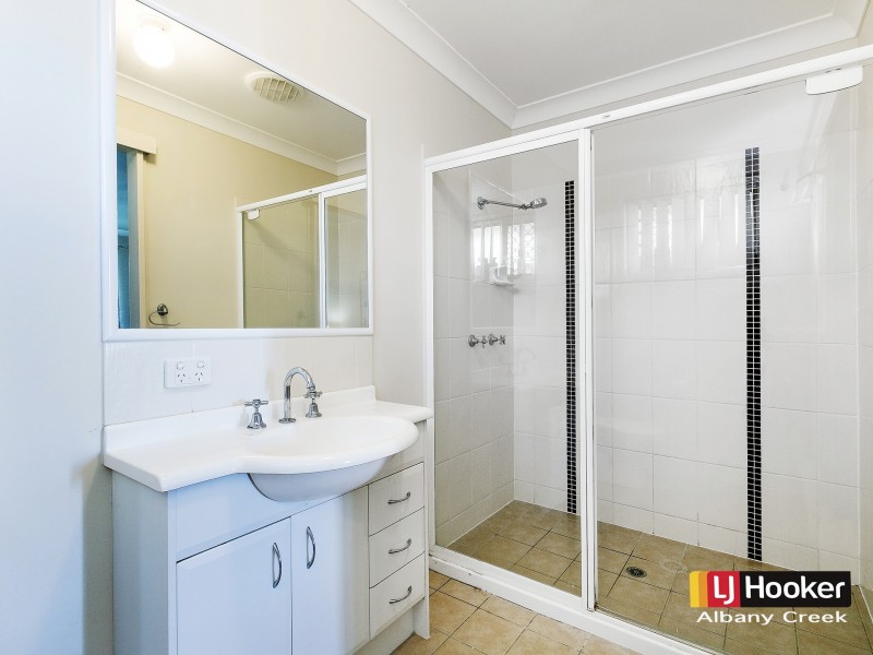8 Halifax Court, Bray Park QLD 4500