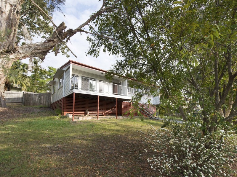 67 Falkirk Street, Stafford Heights QLD 4053