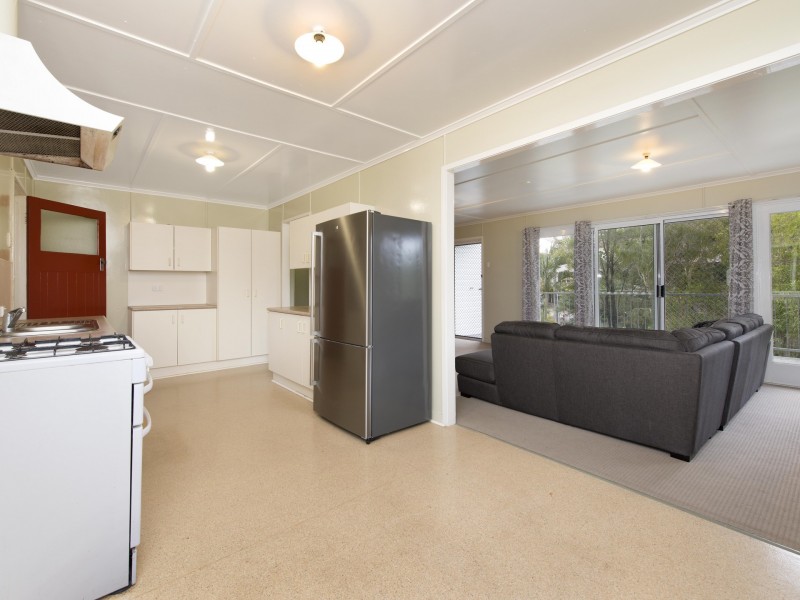 67 Falkirk Street, Stafford Heights QLD 4053