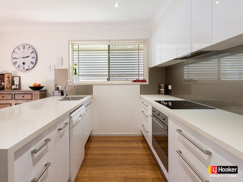 6/48 Leatherwood Drive, Arana Hills QLD 4054