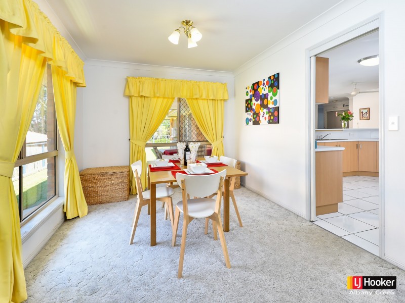 4 Ilona Place, Eatons Hill QLD 4037