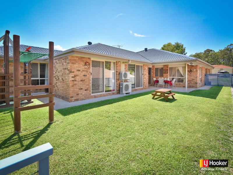 4 Ilona Place, Eatons Hill QLD 4037