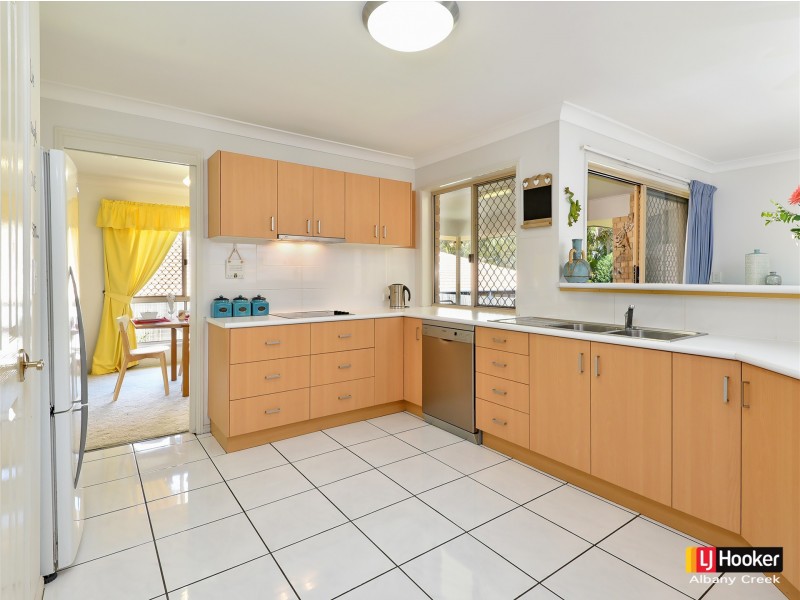 4 Ilona Place, Eatons Hill QLD 4037