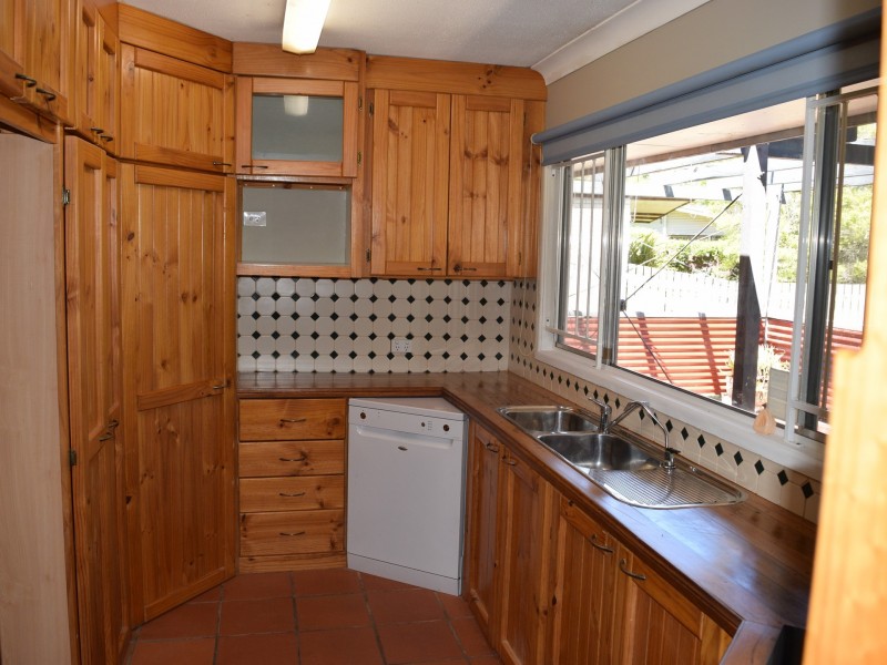 34 Jacaranda Drive, Albany Creek QLD 4035