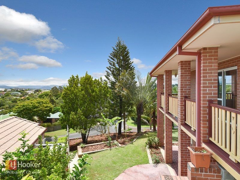 2 Manly Close, Albany Creek QLD 4035