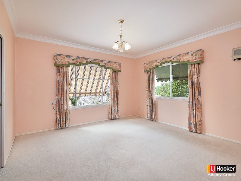 2 Manly Close, Albany Creek QLD 4035