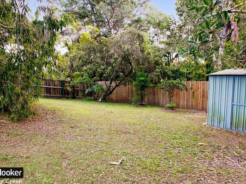 9 Flamingo Drive, Albany Creek QLD 4035