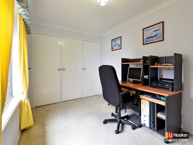 8 Lark Court, Albany Creek QLD 4035