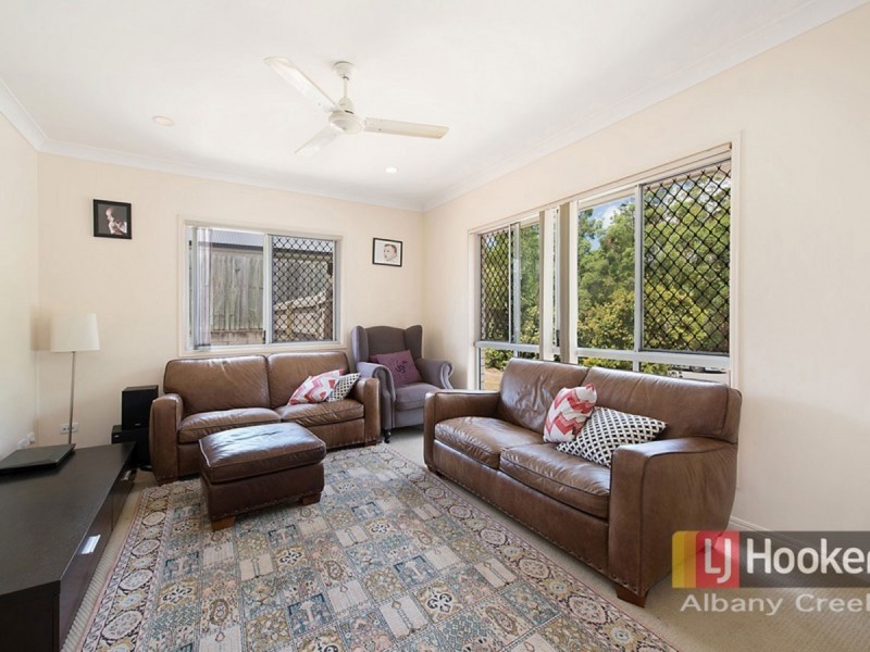 8 Nicola Street, Warner QLD 4500