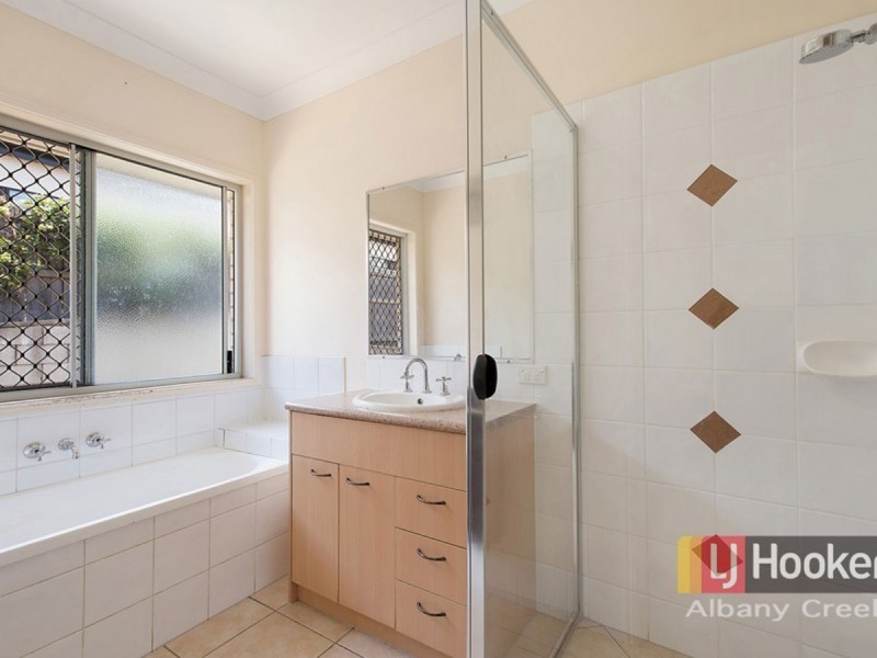 8 Nicola Street, Warner QLD 4500