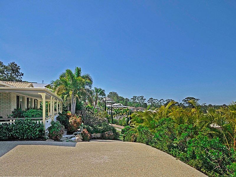 7 Starina Court, Eatons Hill QLD 4037