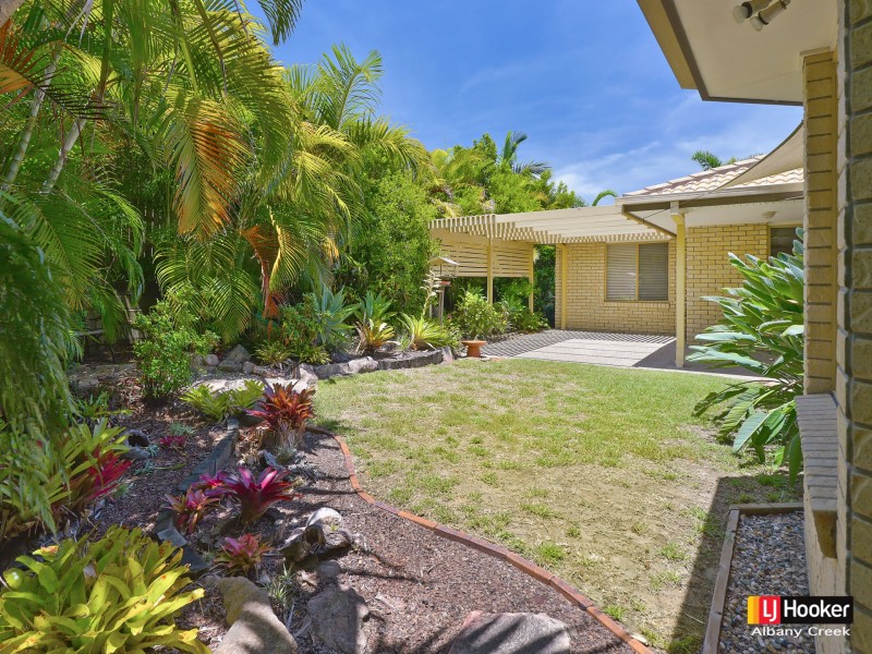 7 Starina Court, Eatons Hill QLD 4037