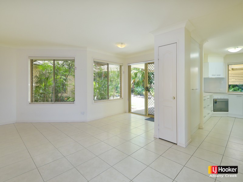 7 Starina Court, Eatons Hill QLD 4037