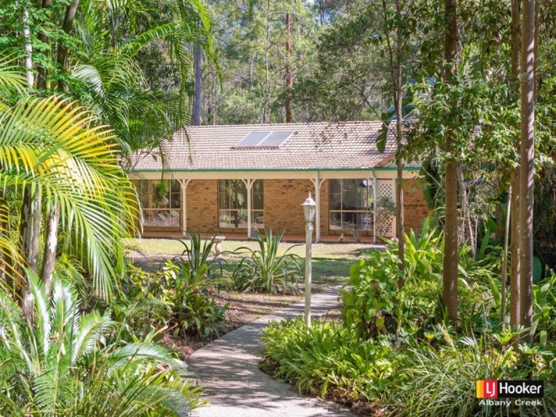 13 Spotted Gum Lane, Cashmere QLD 4500