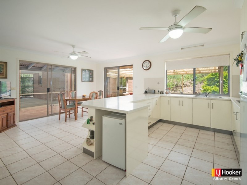 51 Cashmere Lane, Cashmere QLD 4500