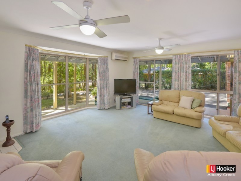 51 Cashmere Lane, Cashmere QLD 4500