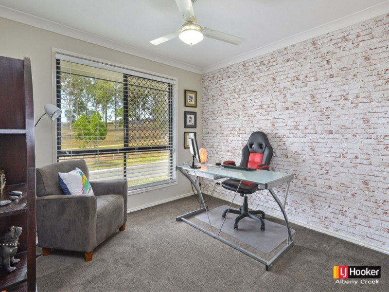 18 Greta Street, Warner QLD 4500