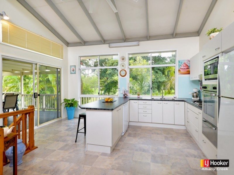 17 Karena Street, Brendale QLD 4500