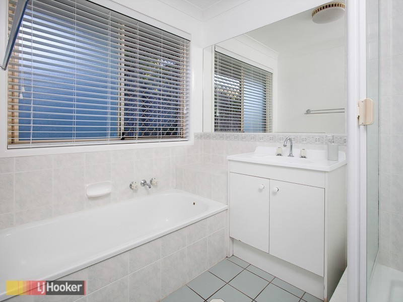5 Ghost Gum Court, Albany Creek QLD 4035