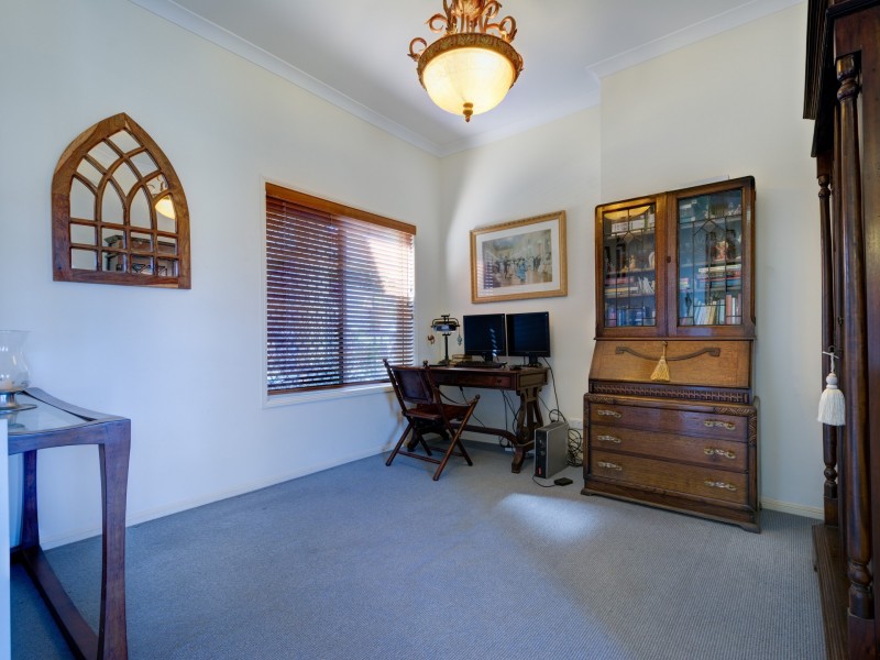 4 Gidgee Court, Albany Creek QLD 4035