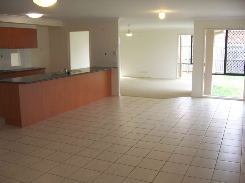 39 Oakwood Road, Warner QLD 4500