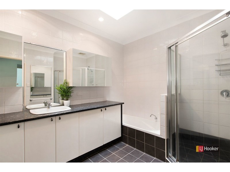 146 Church Road, Eatons Hill QLD 4037