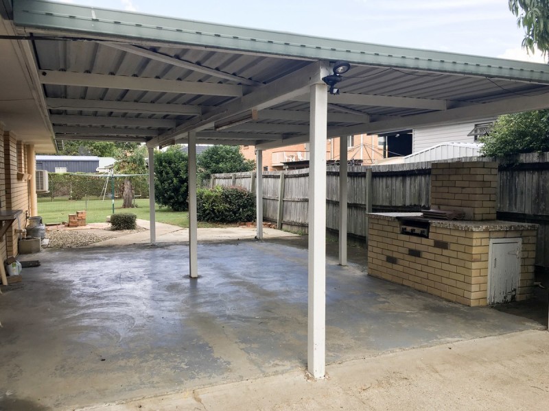 16 Bowen Avenue, Albany Creek QLD 4035