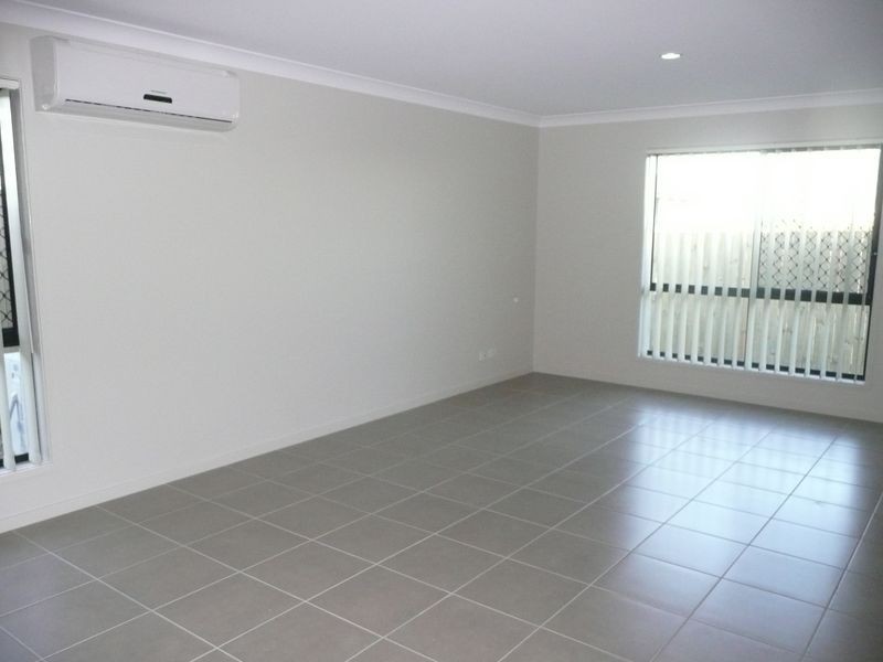 20 Edwards Close, North Lakes QLD 4509