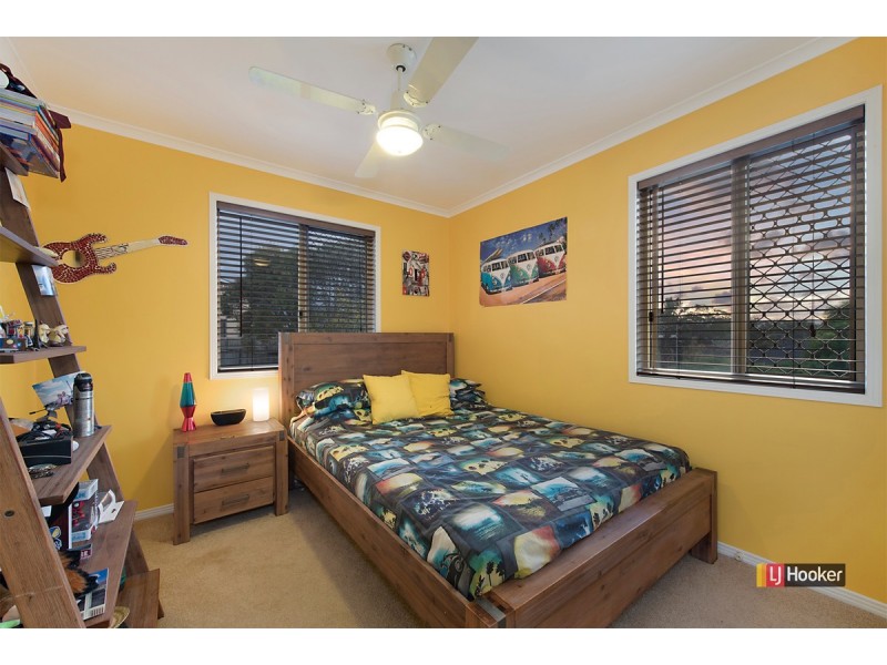 28 Paramount Drive, Warner QLD 4500