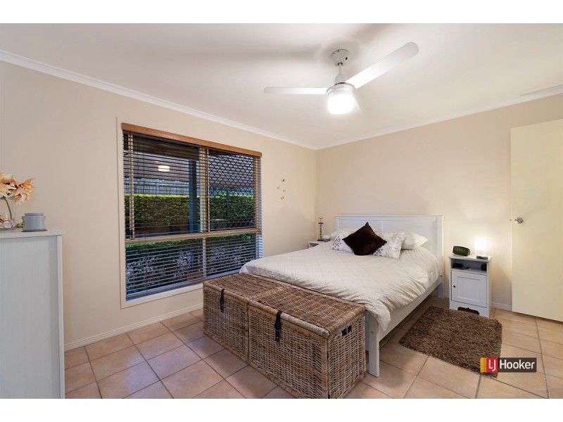 28 Paramount Drive, Warner QLD 4500