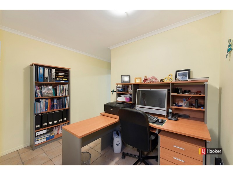 28 Paramount Drive, Warner QLD 4500