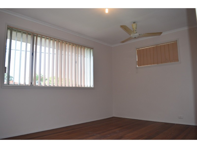 3 Lawn Street, Albany Creek QLD 4035