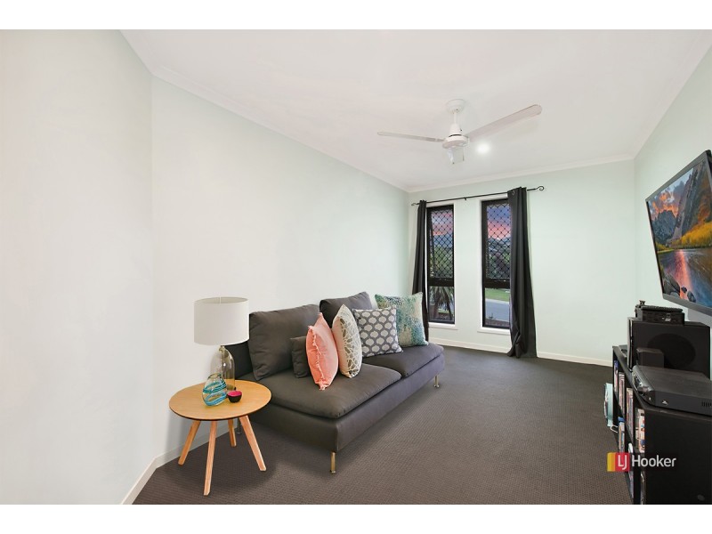 8 Bonney Court, Warner QLD 4500