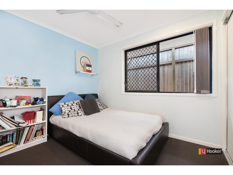 8 Bonney Court, Warner QLD 4500