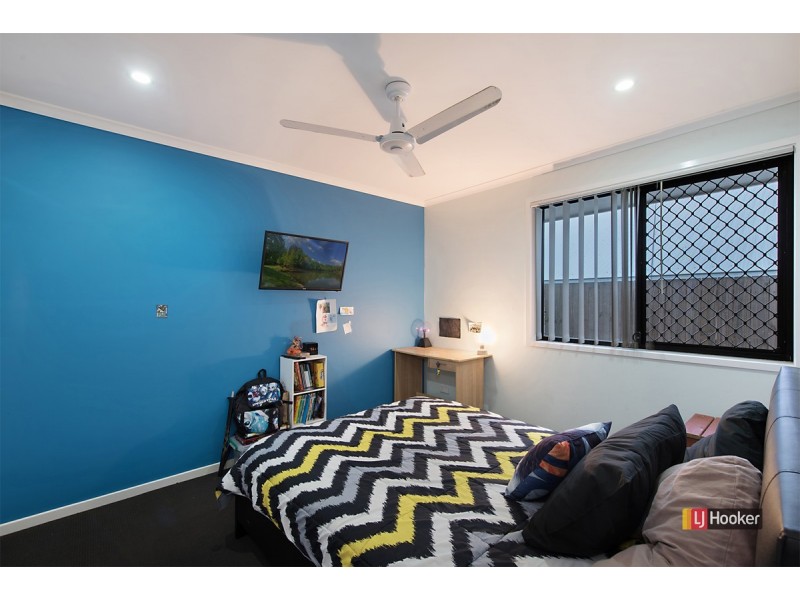 8 Bonney Court, Warner QLD 4500