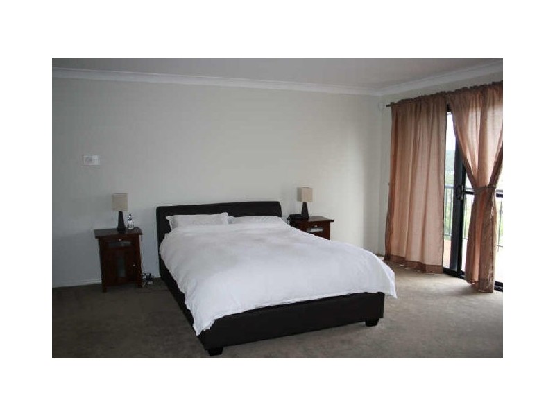 60 Corvus Drive, Cashmere QLD 4500