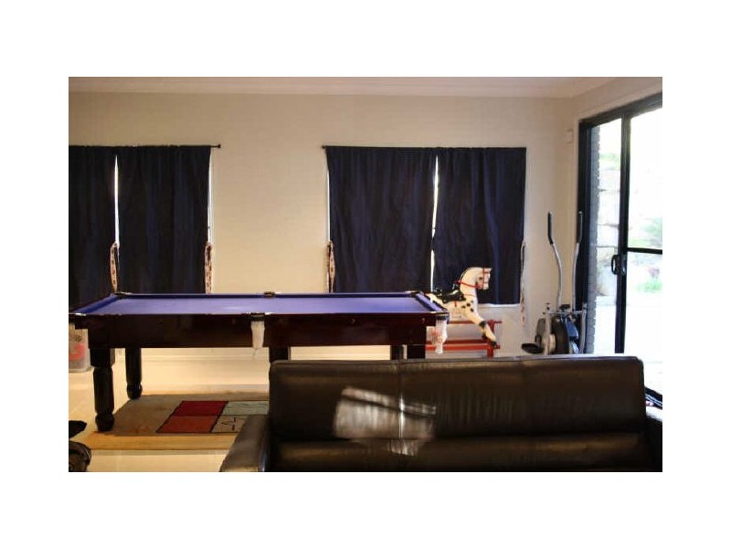 60 Corvus Drive, Cashmere QLD 4500