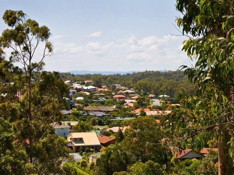 11 Atlas Court, Eatons Hill QLD 4037