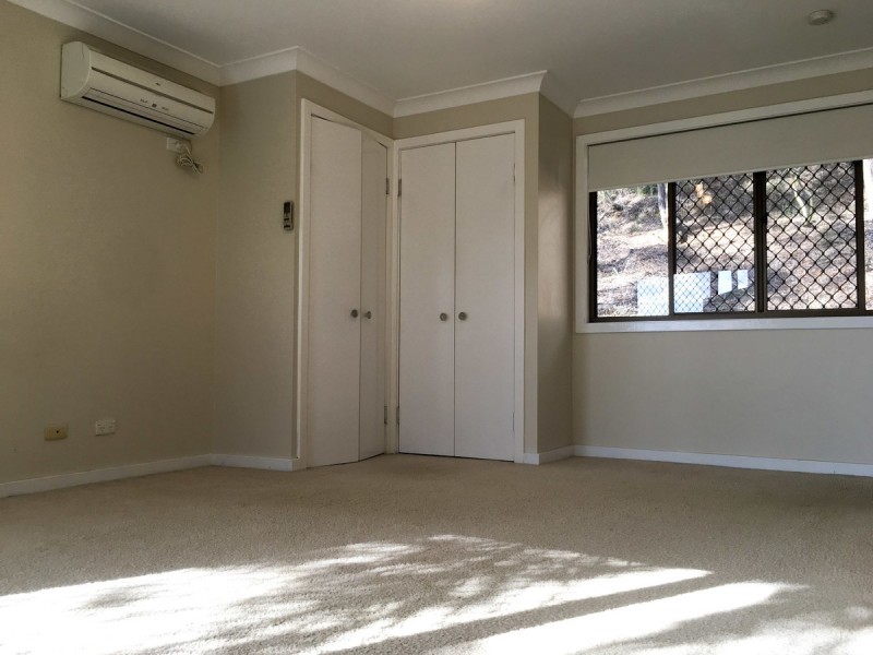 11 Atlas Court, Eatons Hill QLD 4037