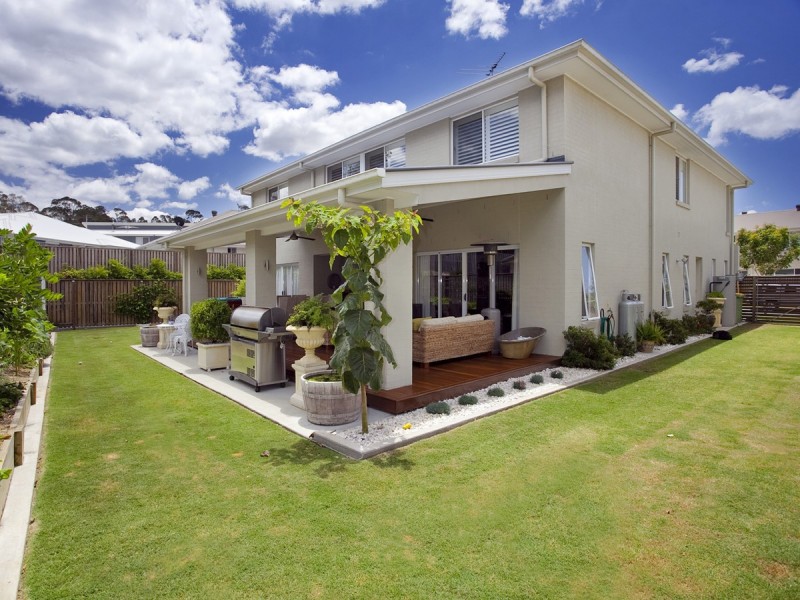 14 Confluence Court, Eatons Hill QLD 4037