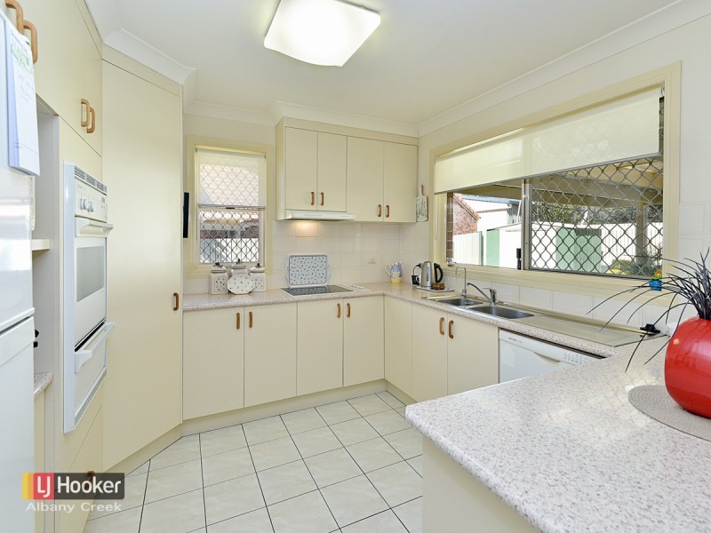 26 Glenside Place, Bridgeman Downs QLD 4035