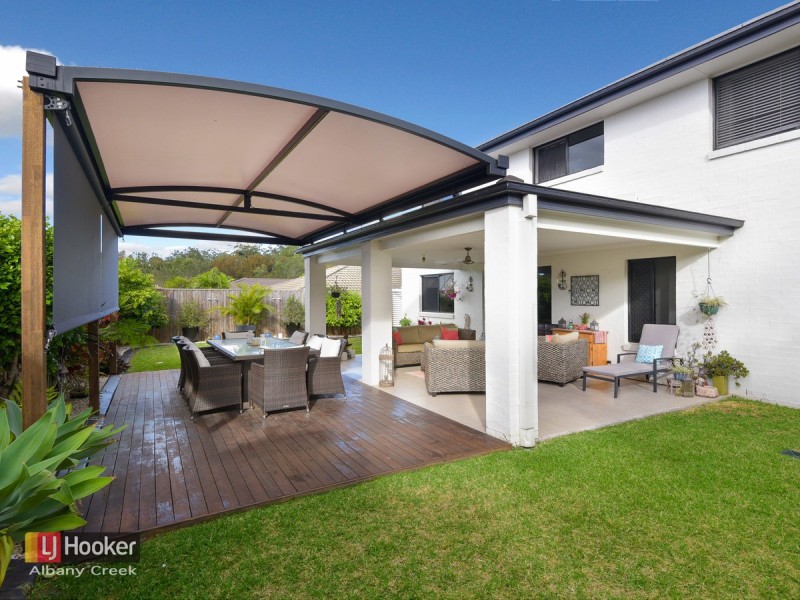 8 Shallows Court, Eatons Hill QLD 4037