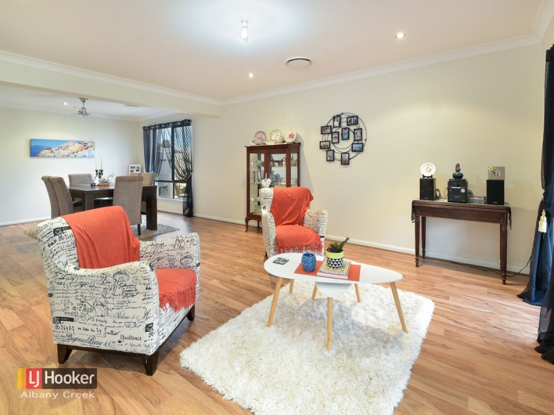 8 Shallows Court, Eatons Hill QLD 4037