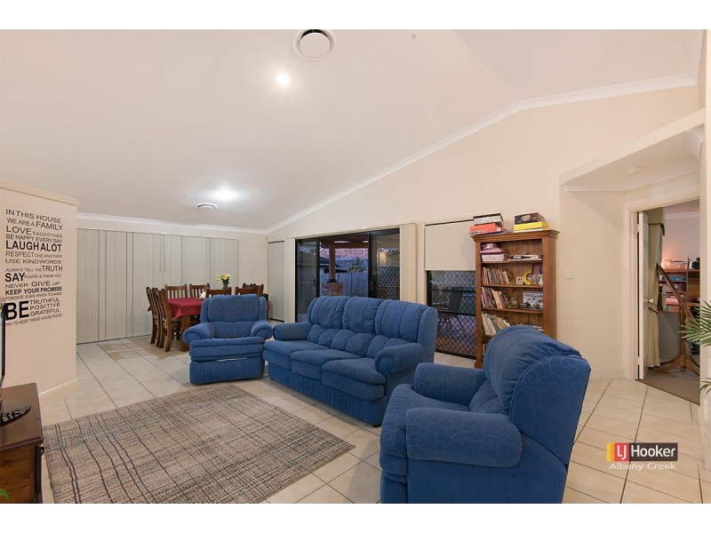 4 Pride Court, Warner QLD 4500