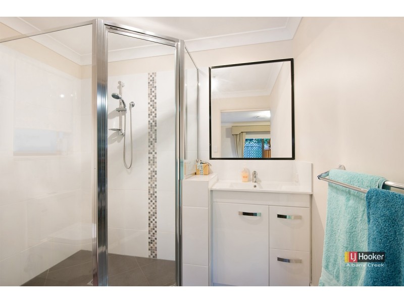 4 Pride Court, Warner QLD 4500