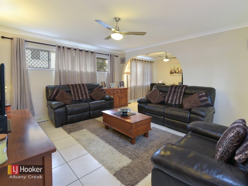 16 Crofty Street, Albany Creek QLD 4035