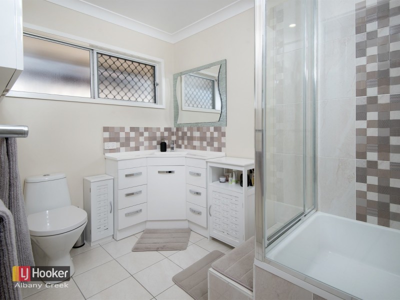 16 Crofty Street, Albany Creek QLD 4035