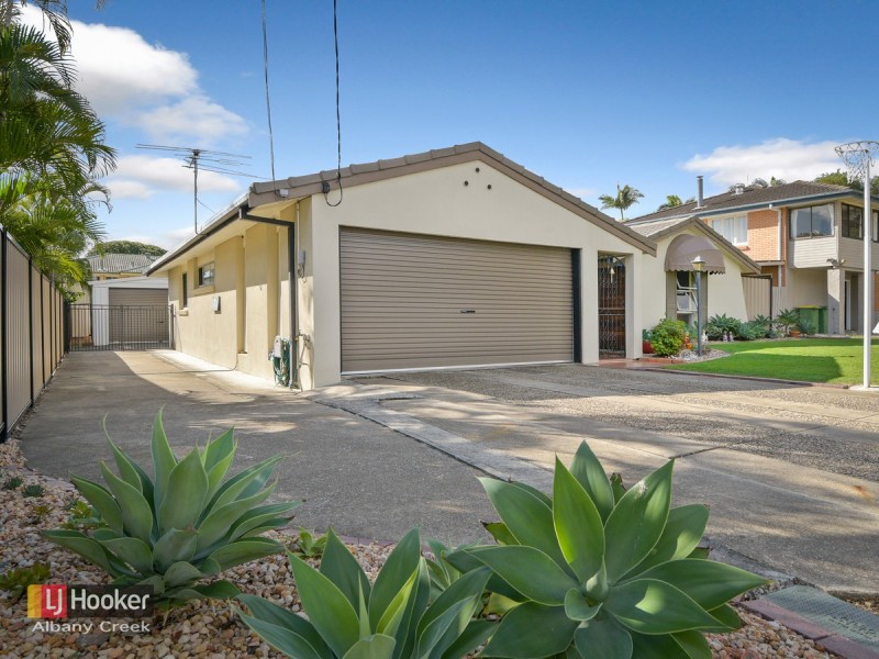 16 Crofty Street, Albany Creek QLD 4035
