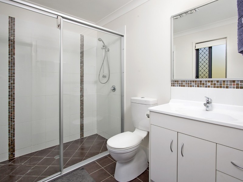 110 Queen Elizabeth Drive, Eatons Hill QLD 4037