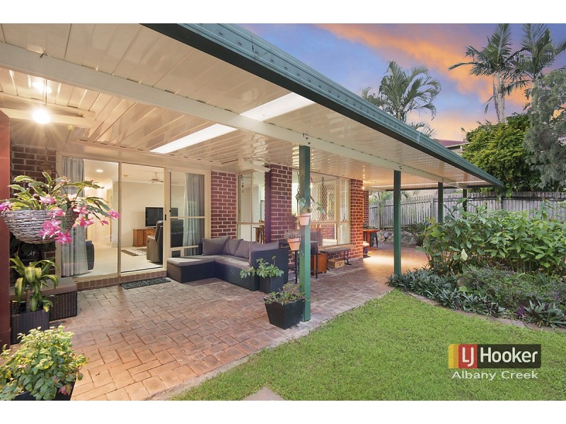 77 Saraband Drive, Eatons Hill QLD 4037